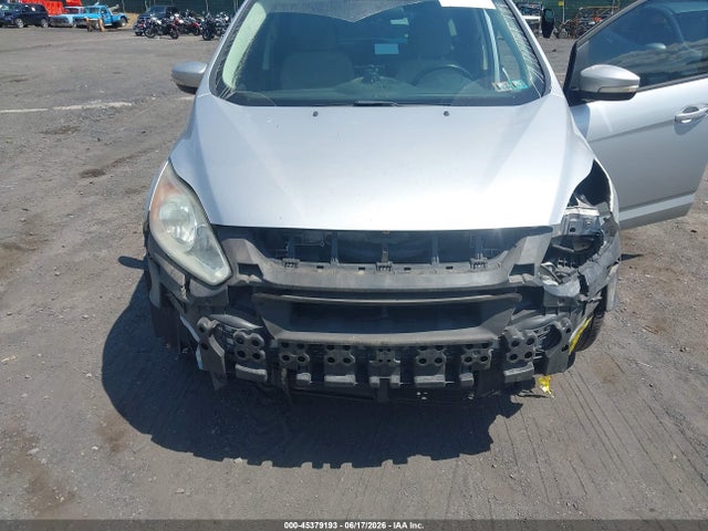 2014 FORD C-MAX HYBRID SE photo 6