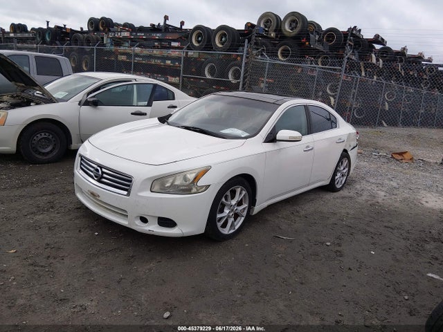 2013 Nissan MAXIMA 3.5 SV — фото 2