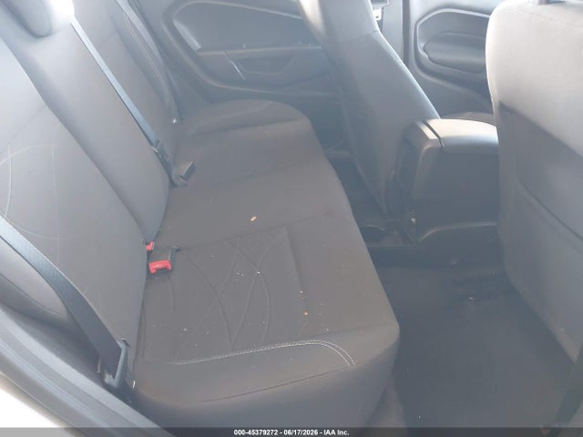 2015 FORD FIESTA SE 照片 8