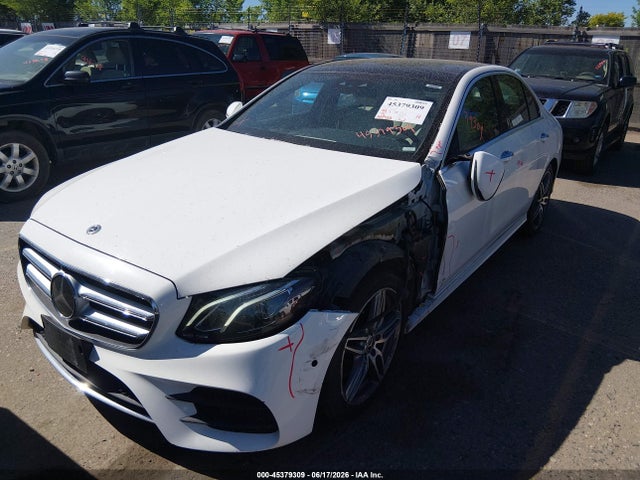 صورة 2 لـ 2019 Mercedes-BENZ E 300 4MATIC