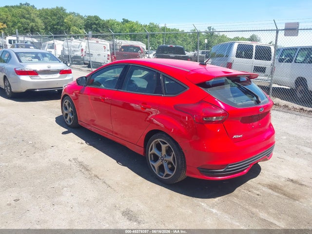 صورة 3 لـ 2017 FORD FOCUS ST