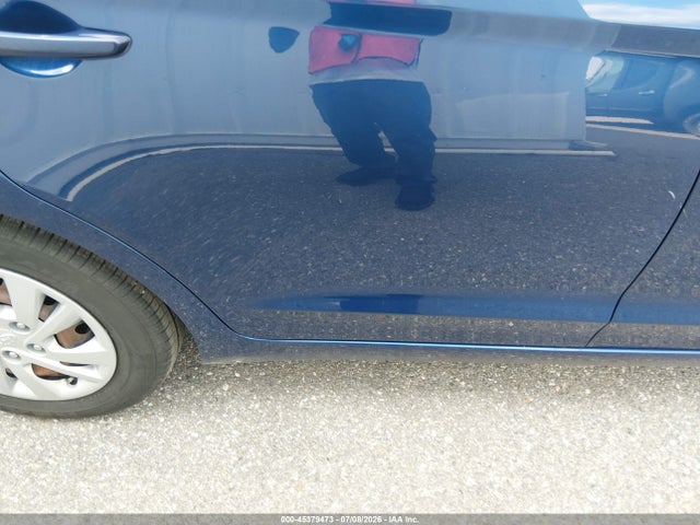 صورة 6 لـ 2020 Hyundai ELANTRA SE