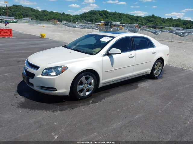 2011 Chevrolet MALIBU 2LT — фото 2