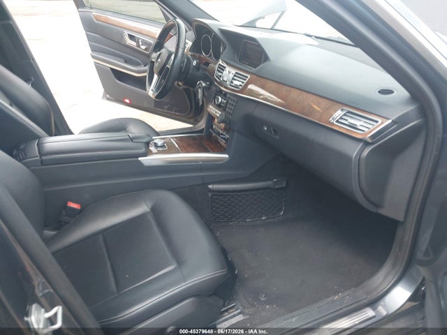 2014 Mercedes-BENZ E 350 4MATIC — фото 5