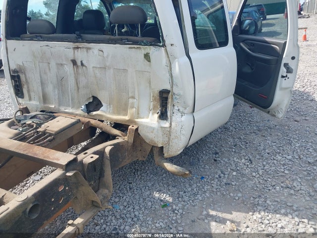 صورة 6 لـ 2005 Chevrolet SILVERADO 2500HD WORK TRUCK