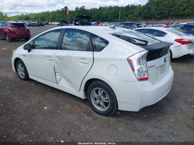 2011 Toyota PRIUS TWO photo 3