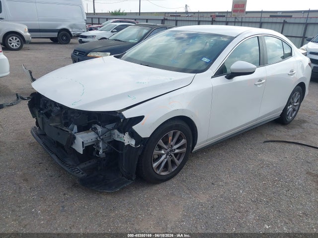 صورة 2 لـ 2019 Mazda MAZDA3
