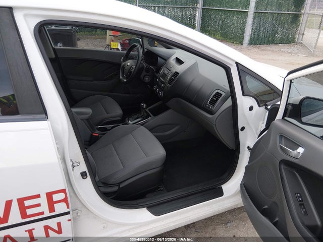 صورة 5 لـ 2018 KIA FORTE LX