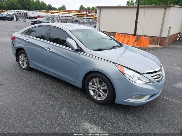 2011 HYUNDAI SONATA SE