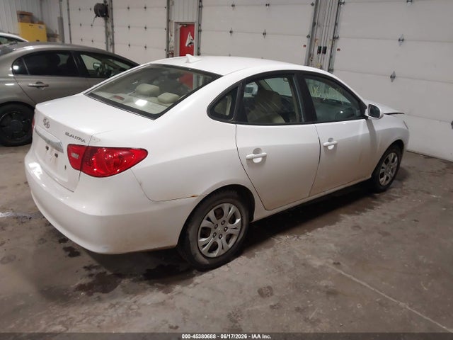 2010 Hyundai ELANTRA GLS — фото 4