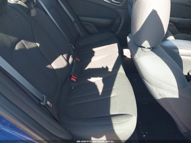 صورة 8 لـ 2017 Chrysler 200 TOURING