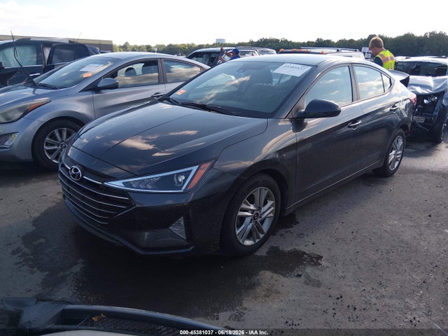 2020 Hyundai ELANTRA SEL 照片 2