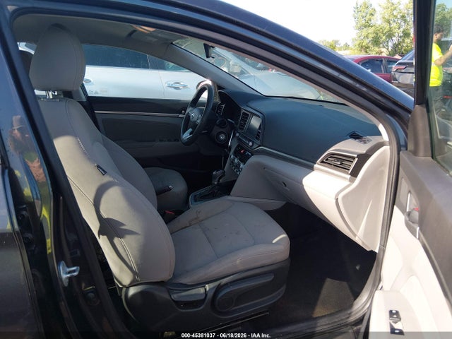 2020 Hyundai ELANTRA SEL 照片 5