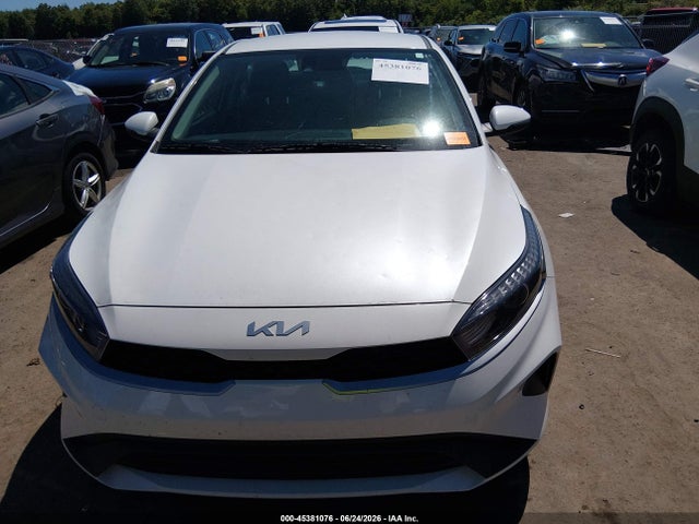 2024 KIA FORTE LXS thumbnail 12