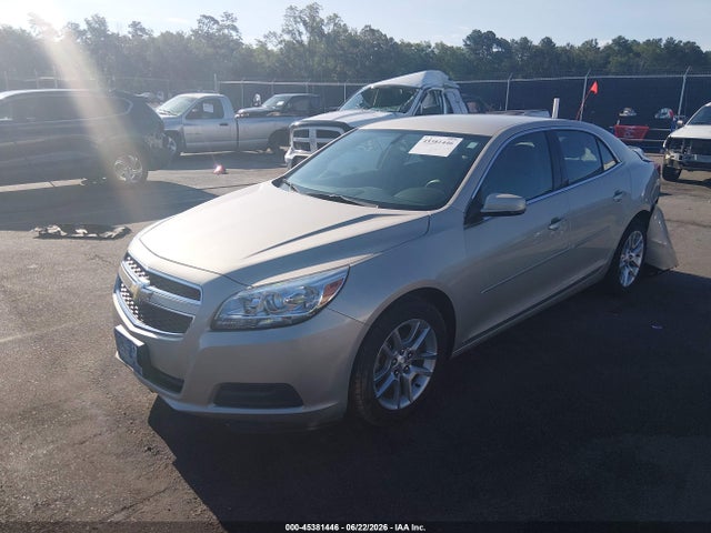 2013 Chevrolet MALIBU 1LT 照片 2
