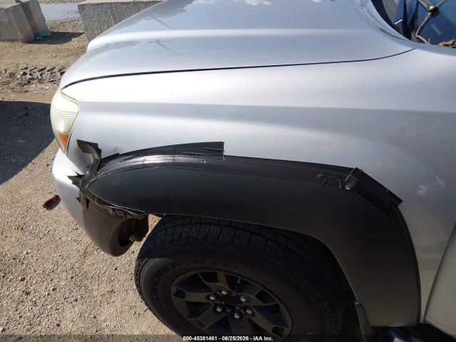 2008 Toyota TACOMA PRERUNNER V6 thumbnail 18
