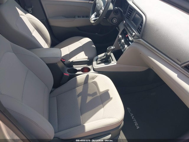 صورة 5 لـ 2020 Hyundai ELANTRA SE