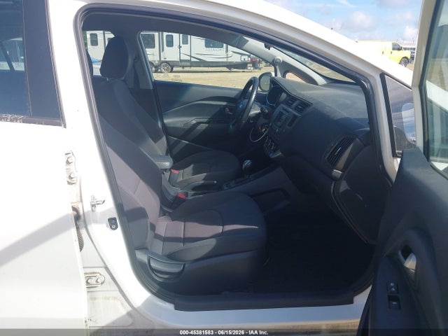 صورة مصغرة 5 لـ 2015 KIA RIO SX