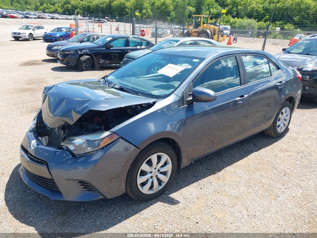 2016 Toyota COROLLA LE — фото 2