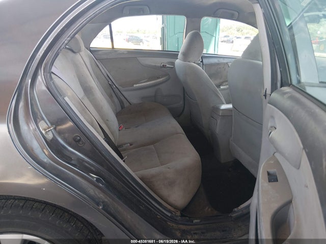 صورة 8 لـ 2010 Toyota COROLLA LE