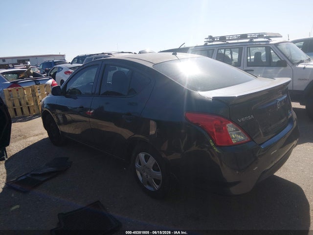 2015 Nissan VERSA 1.6 S+ — фото 3