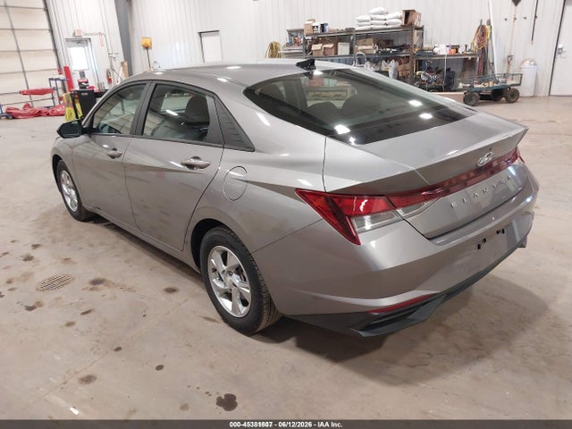 صورة 3 لـ 2023 Hyundai ELANTRA SE