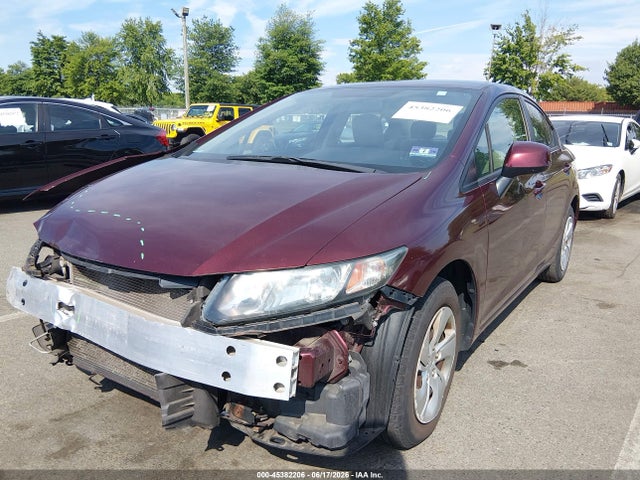 2013 Honda CIVIC LX — фото 2