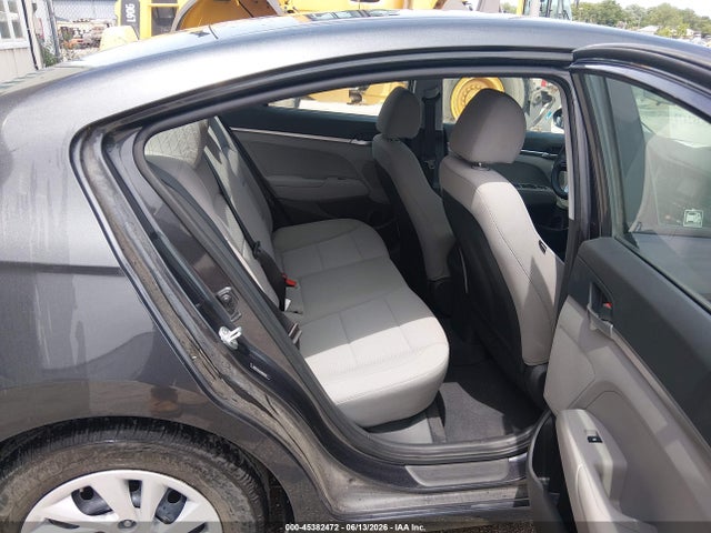 2020 Hyundai ELANTRA SE 照片 8