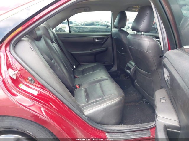 2015 Toyota CAMRY LE photo 8