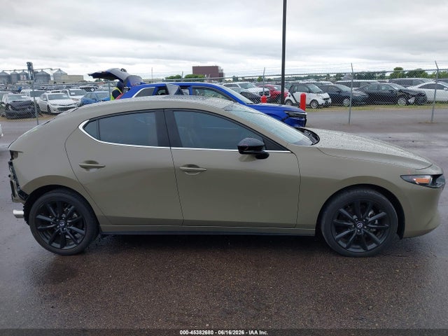 صورة مصغرة 14 لـ 2024 Mazda MAZDA3 2.5 CARBON TURBO