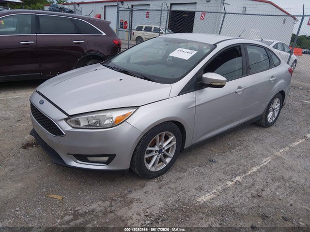 صورة مصغرة 2 لـ 2015 FORD FOCUS SE