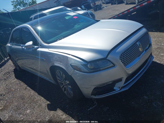 2017 LINCOLN CONTINENTAL RESERVE