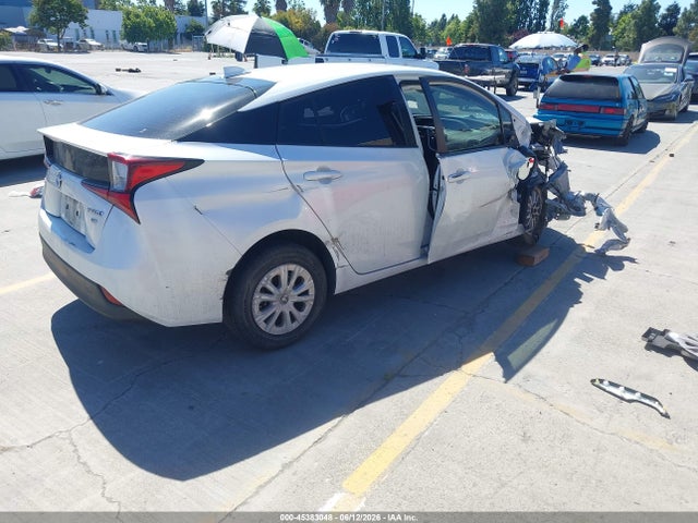 2022 Toyota PRIUS L photo 4