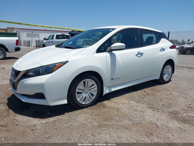 صورة مصغرة 2 لـ 2019 Nissan LEAF S