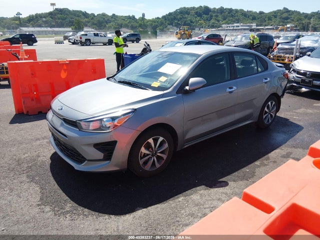 2021 KIA RIO S 照片 2