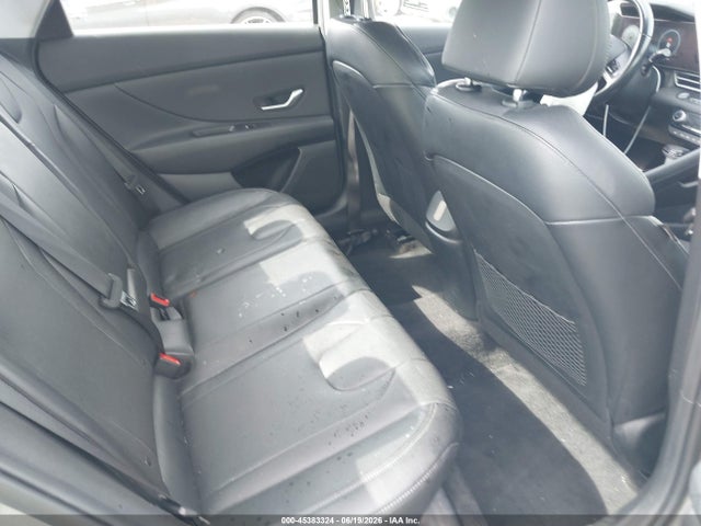 صورة 8 لـ 2022 Hyundai ELANTRA LIMITED