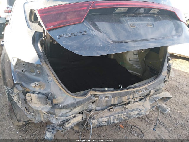 2019 KIA FORTE EX photo 6