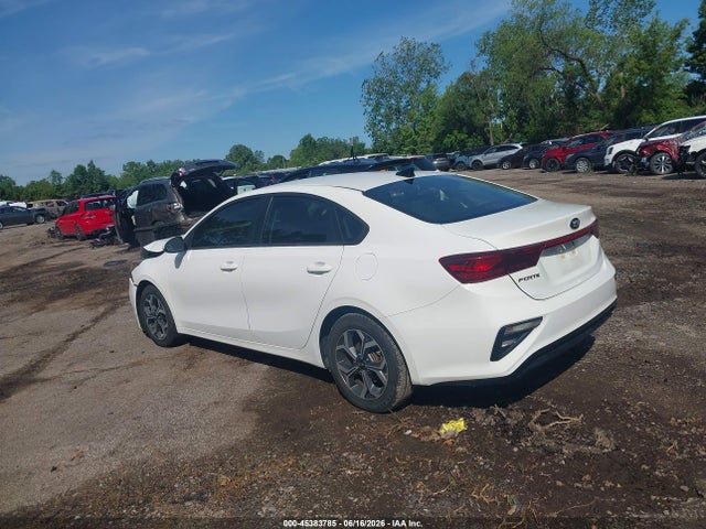 2021 KIA FORTE LXS photo 3