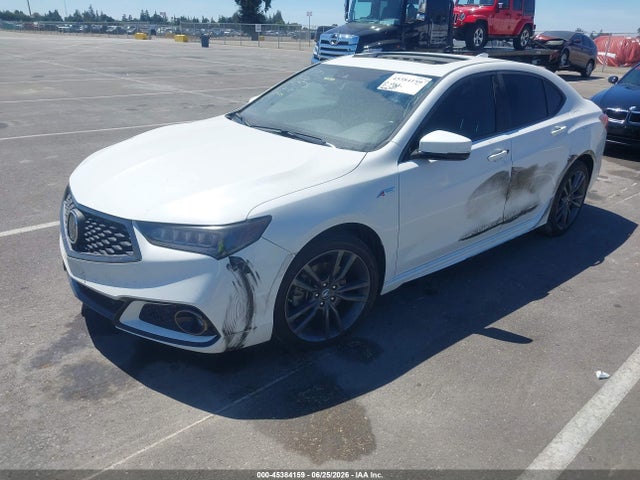 2018 Acura TLX 照片 2
