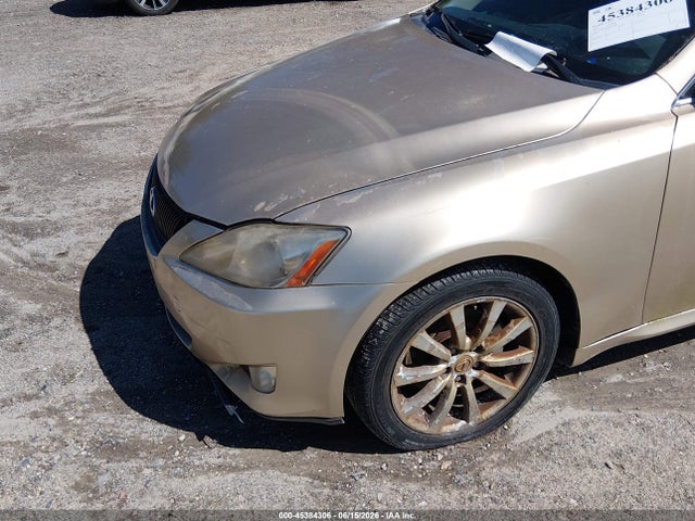 صورة مصغرة 13 لـ 2006 Lexus IS 250