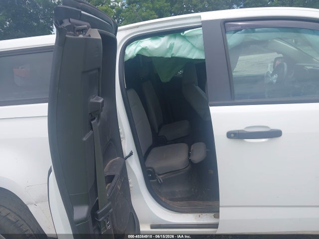 2016 Chevrolet COLORADO WT photo 8