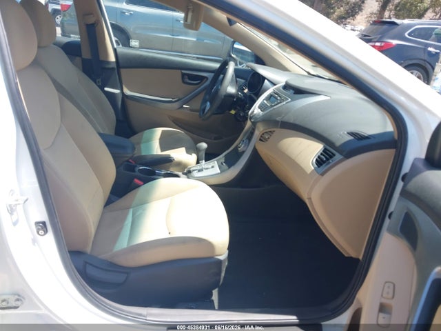 2011 Hyundai ELANTRA GLS 照片 5
