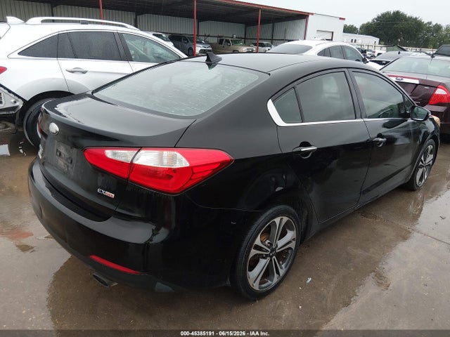 صورة 4 لـ 2014 KIA FORTE EX