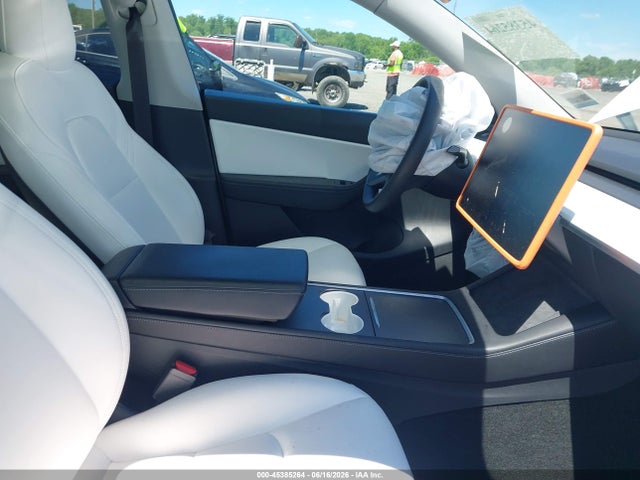 2021 TESLA MODEL Y PERFORMANCE DUAL MOTOR ALL-WHEEL DRIVE 5