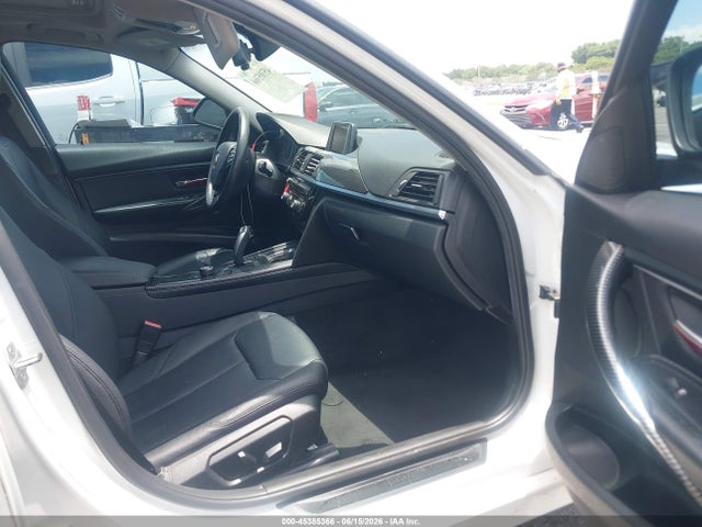 2015 BMW 320I 照片 5