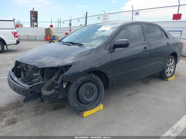 2010 Toyota COROLLA LE photo 2