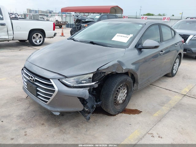 2018 Hyundai ELANTRA SE photo 2