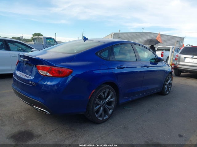 2016 Chrysler 200 S 照片 4