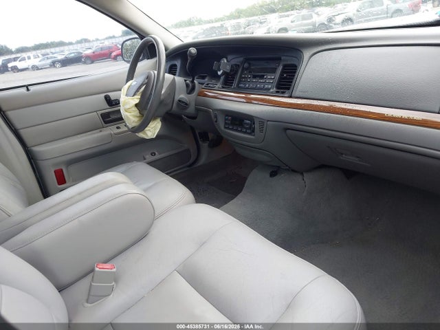 2004 FORD CROWN VICTORIA LX photo 5