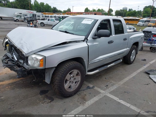 صورة 2 لـ 2005 Dodge DAKOTA LARAMIE